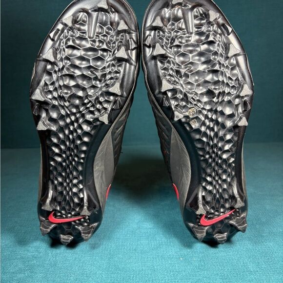 Size 11 - Men’s Nike Force Savage Pro 2 cleats - Picture 8 of 9